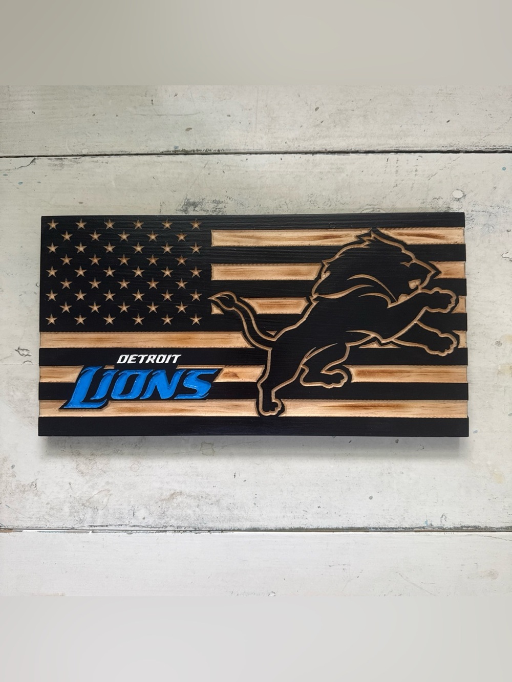 Detroit Lions NFL Laser Etched And Painted Solid Wood Flag